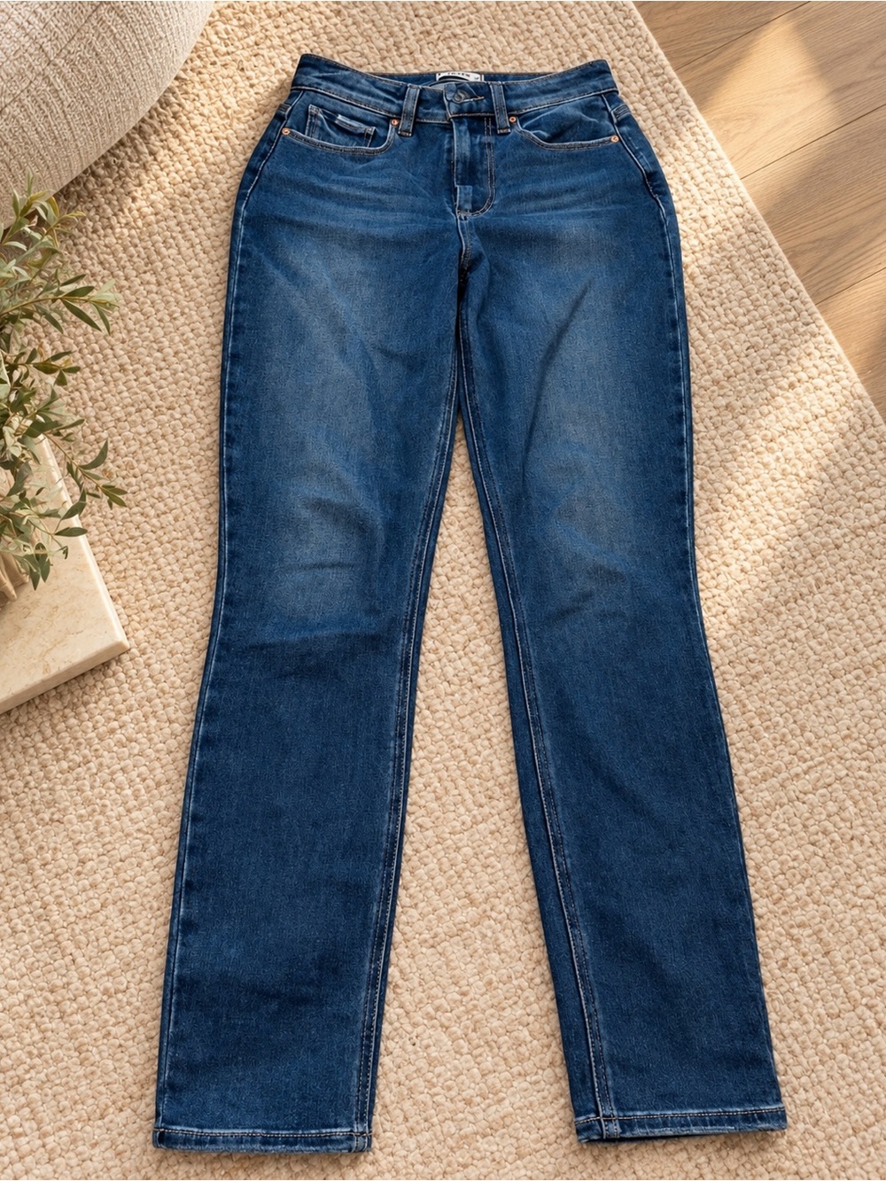 PAIGE Cheeky High Rise Slim Straight Jeans Size 25 Dark Wash Stretch Denim